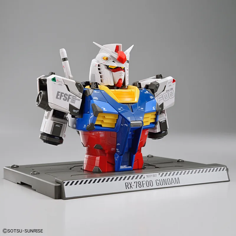 1/48 RX-78F00 Gundam (Bust Model)