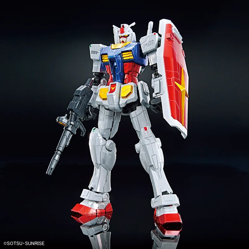 1/144 RX-78F00 Gundam (Titanium Finish)